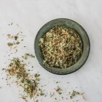 Билков чай Lucid mind с мурсалски и борови връхчета 'OMAYA HERBS', 30 г Билков чай Lucid mind с мурсалски и борови връхчета 'OMAYA HERBS', 30 г
